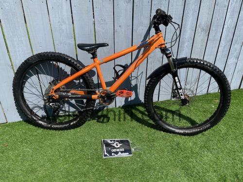 Genesis Core 24 specs and reviews